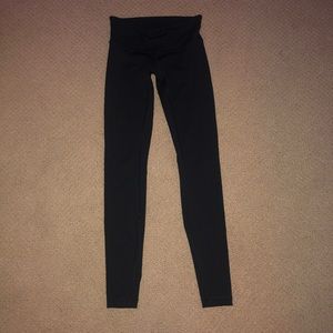 low rise lululemon leggings